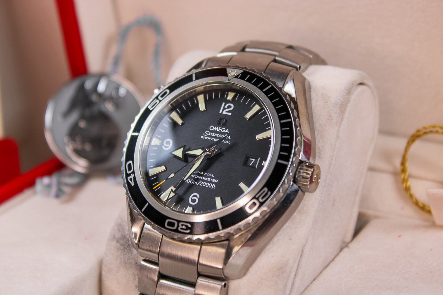 Omega Seamaster Planet Ocean 2200.50.00