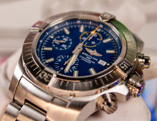 Breitling Avenger Chronograph 45 A13317101C1A1