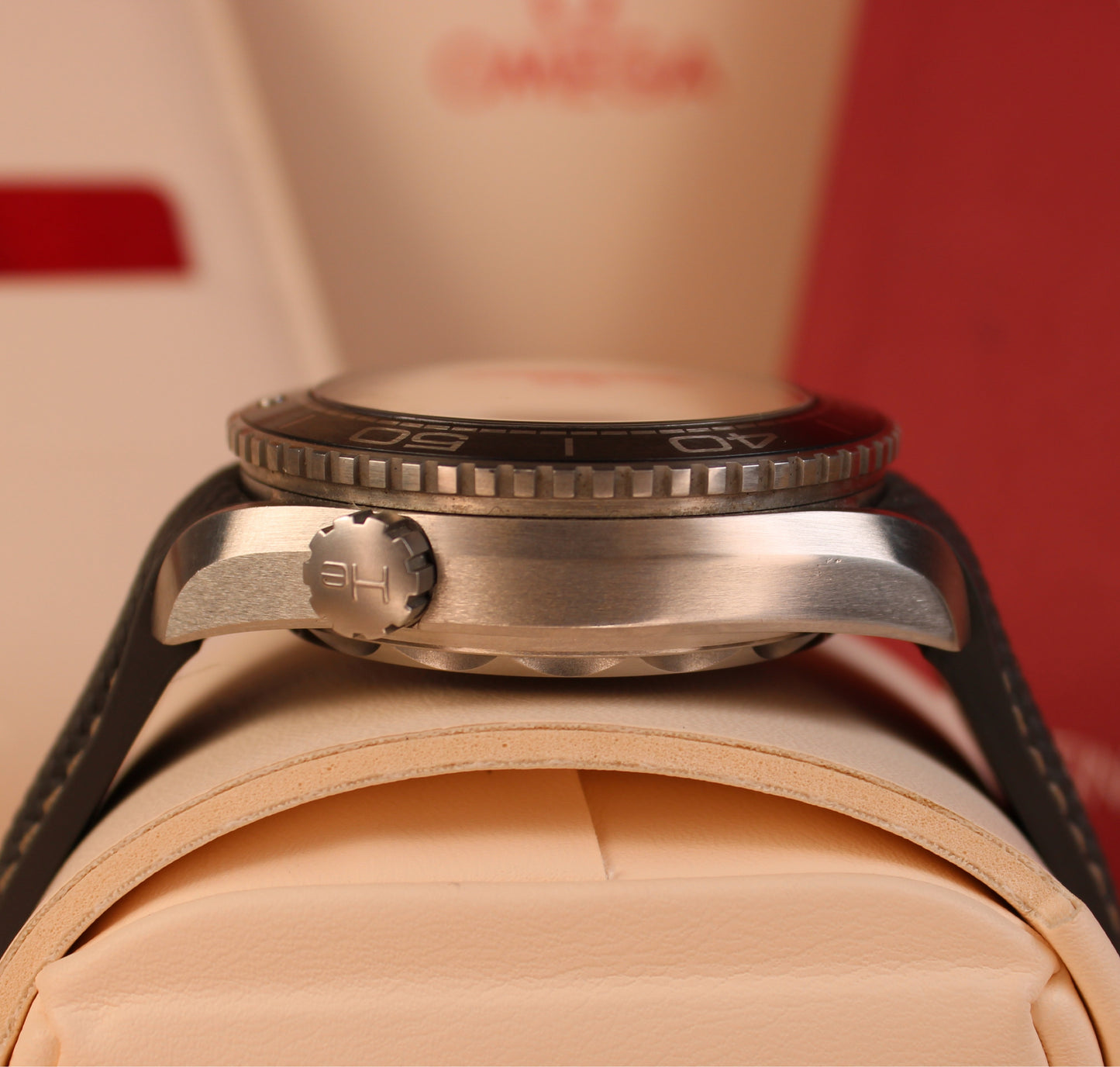 Omega Seamaster Planet Ocean 215.32.44.21.01.002