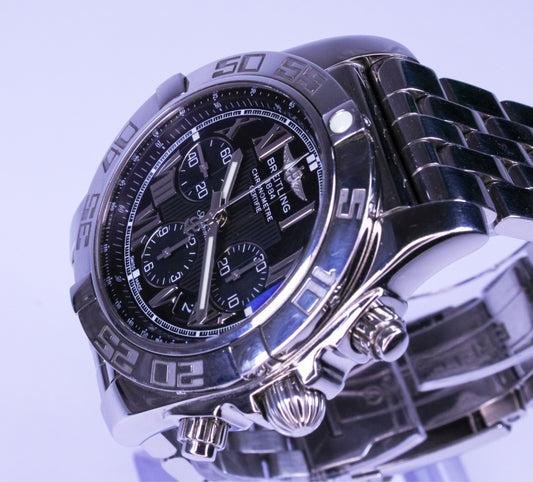 Incoming - Breitling Chronomat 44 AB011012.C789.375A
