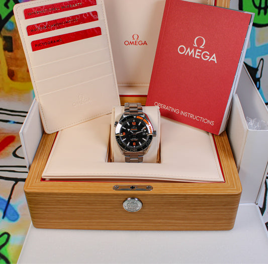 Omega Seamaster Planet Ocean 215.30.44.21.01.002