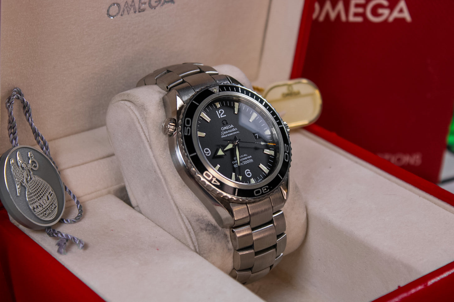 Omega Seamaster Planet Ocean 2200.50.00