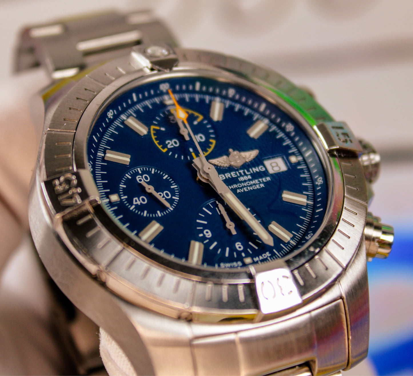 Breitling Avenger Chronograph 45 A13317101C1A1